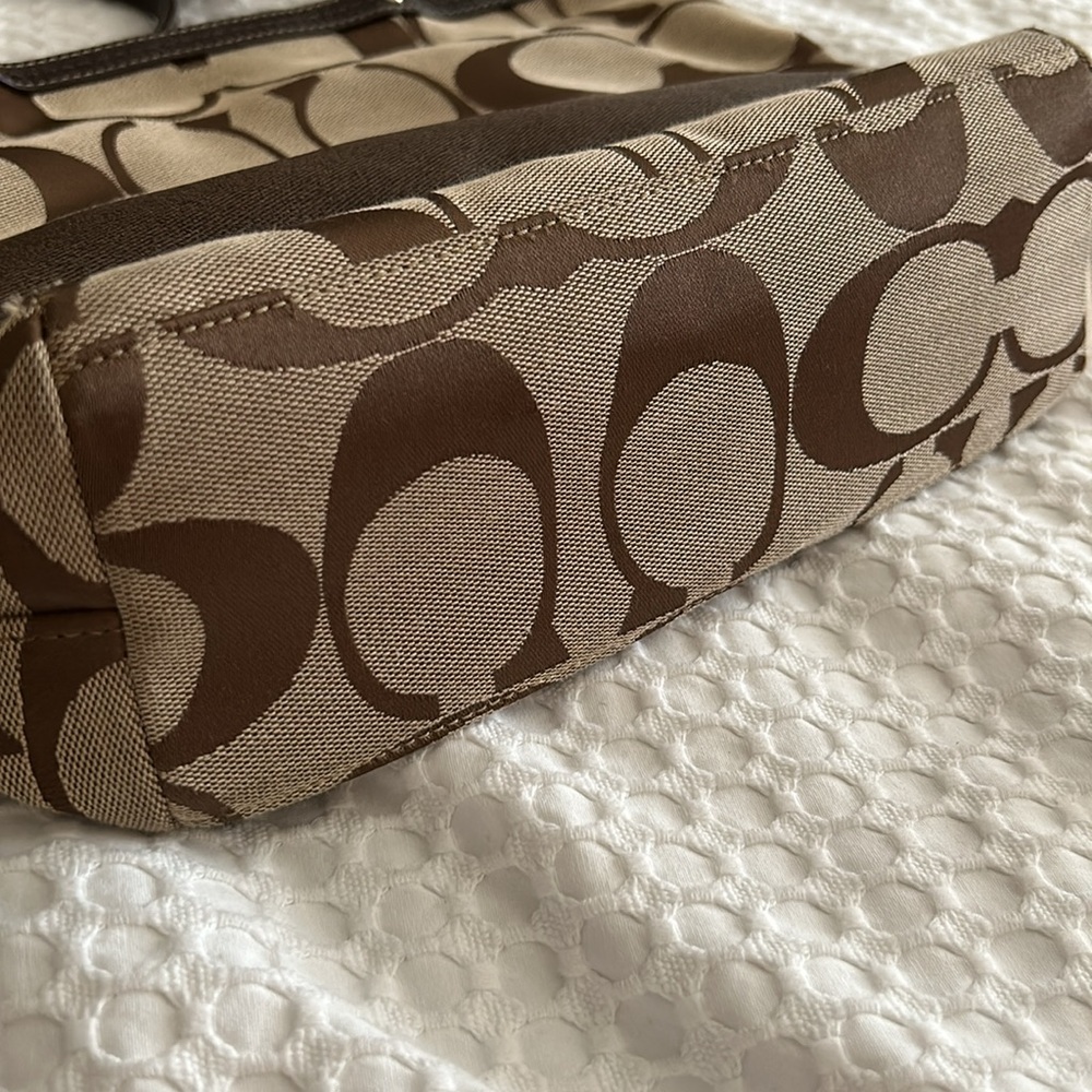 Coach vintage signature collection tote - Picture 8 of 12
